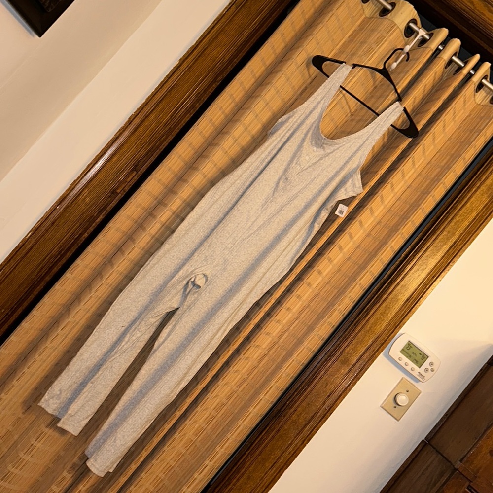 Old Navy Lounge Wear Jumper